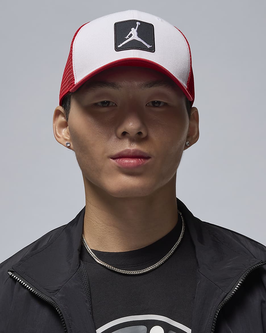 Red and white jordan hat cheap